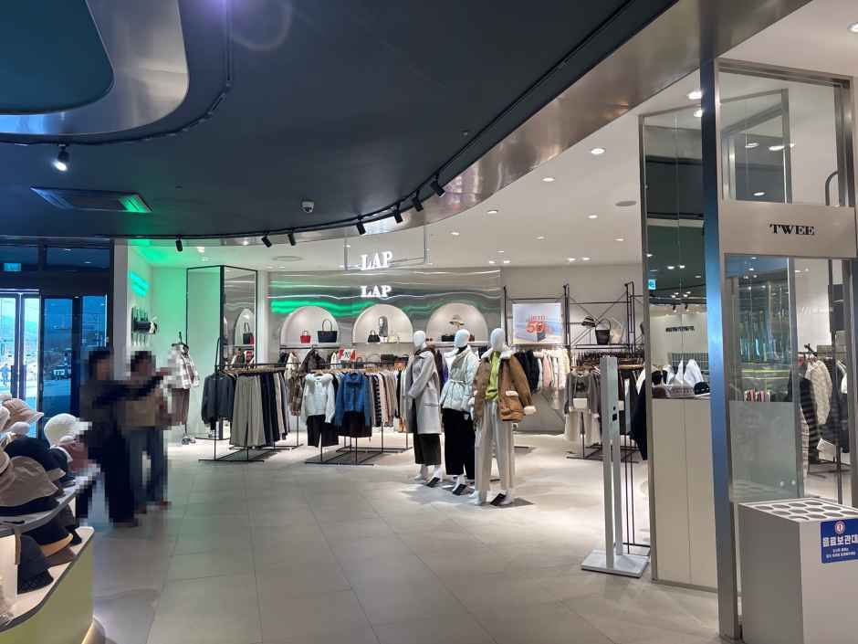 LAP 乐天Premium Outlets 东釜山店