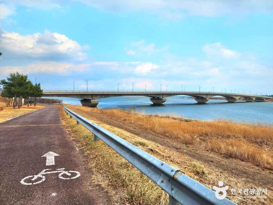 남대천연어생태공원