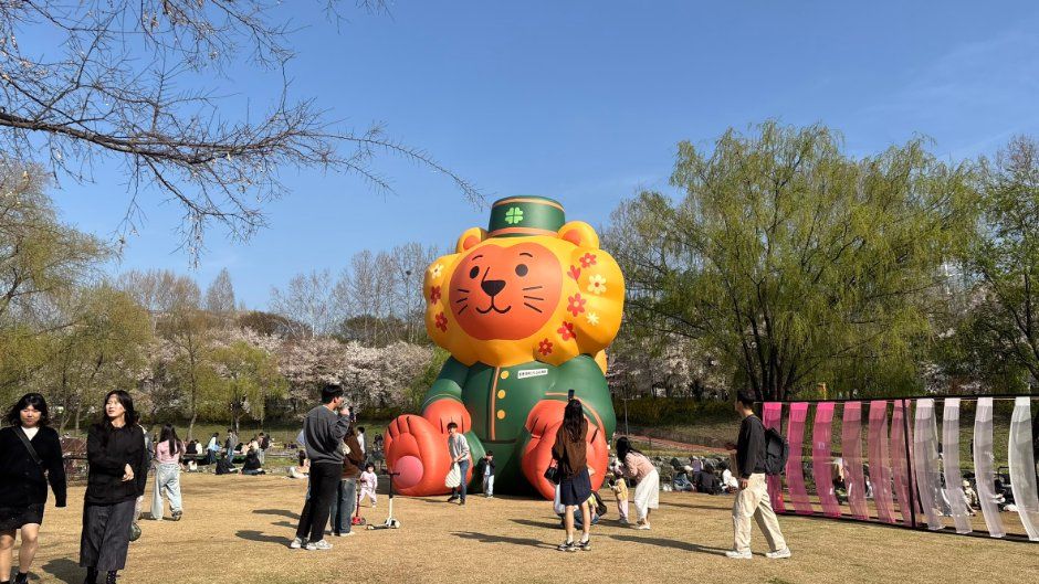 良才アートサロン