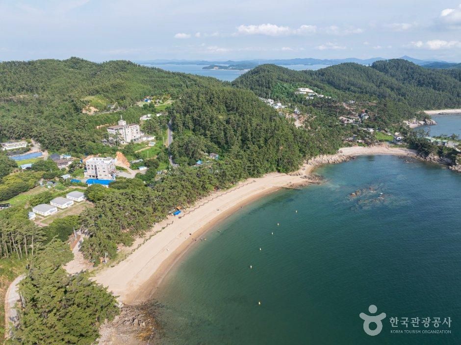 Kkujinamugol海水浴场
