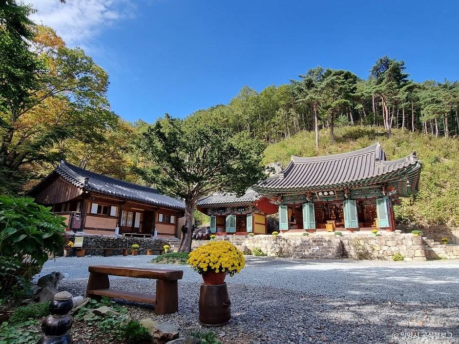 石骨寺