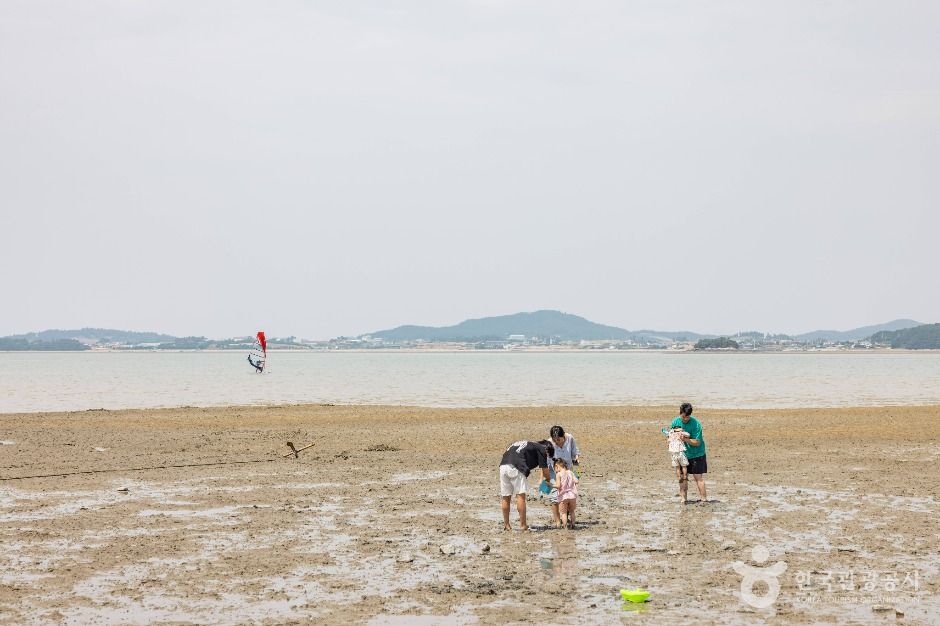ホルトン遊園地・ホルトン海水浴場