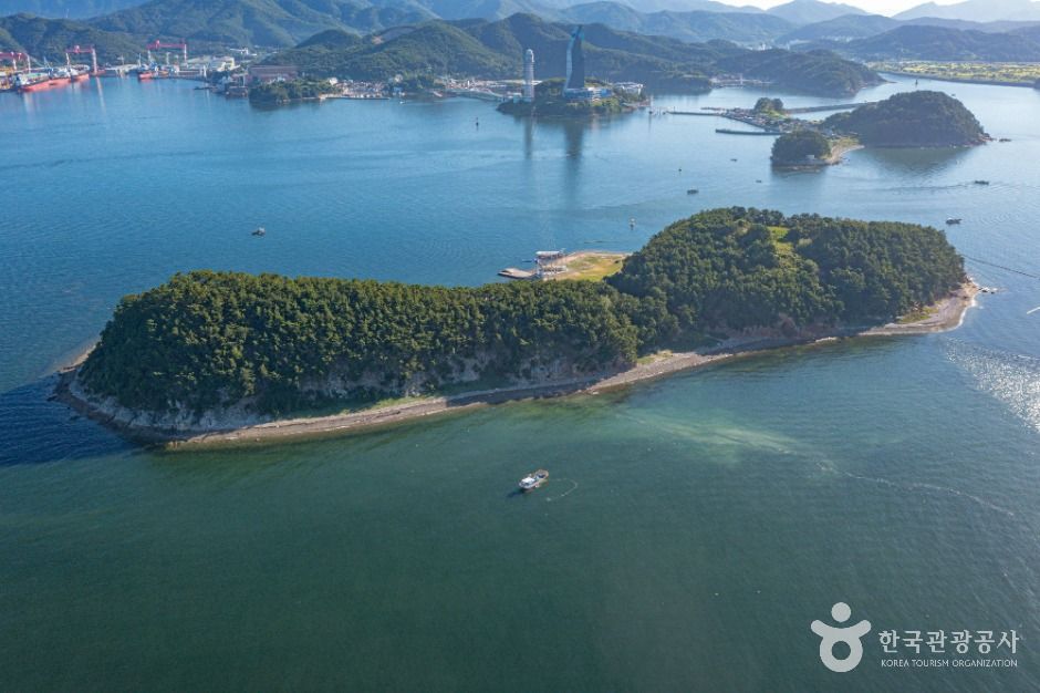 ソクリ島