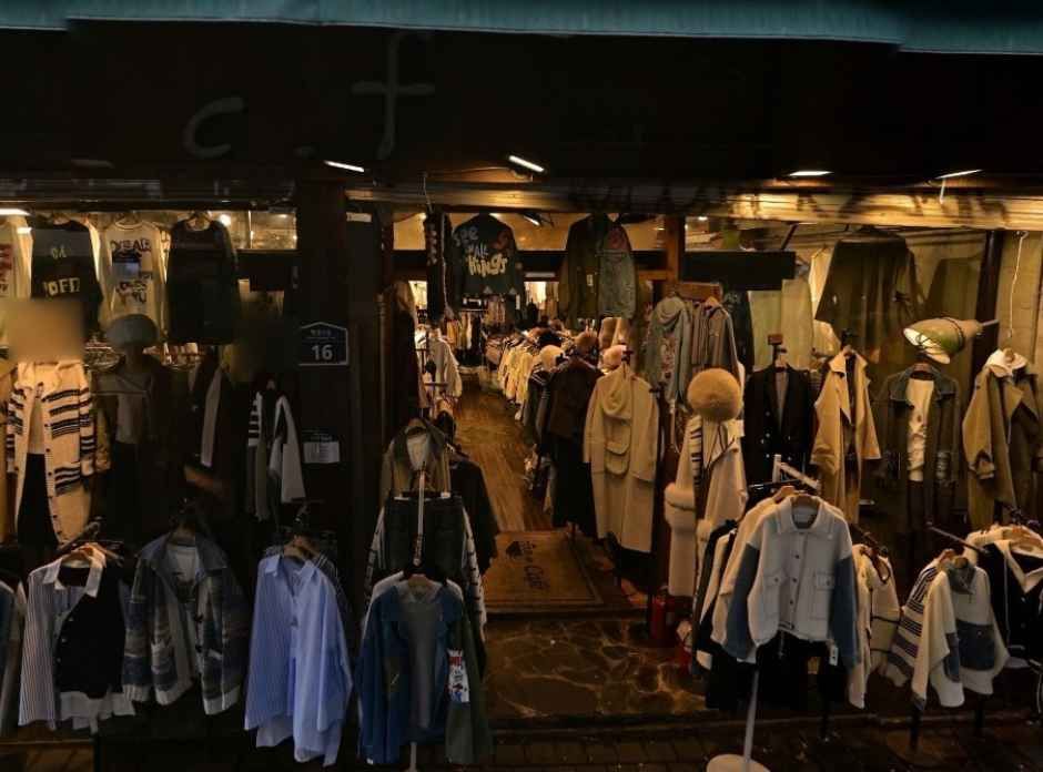[事後免税店]C．F．1（シーエフワン）