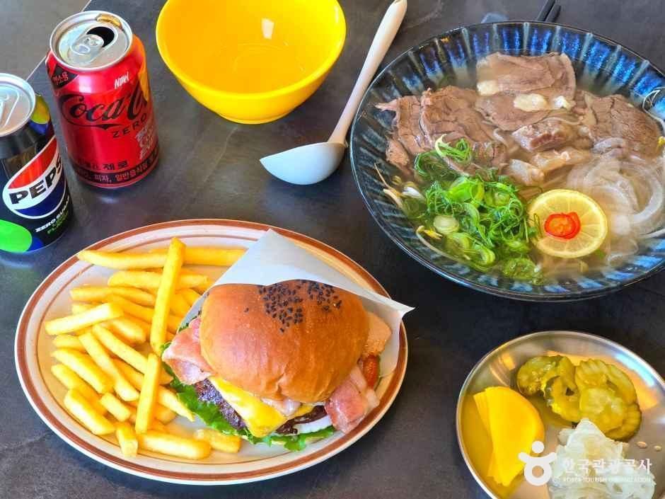 양지바른 버거 & 쌀국수 본점