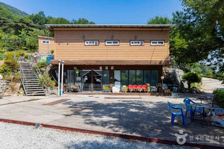 햇솔오토캠핑장 사진 8