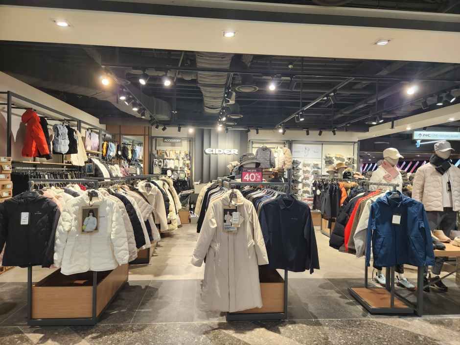 아이더 NC 신구로점