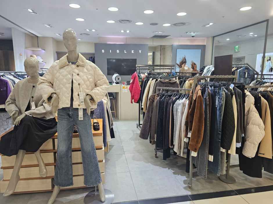 Sisley Moda奥特莱斯 富平店