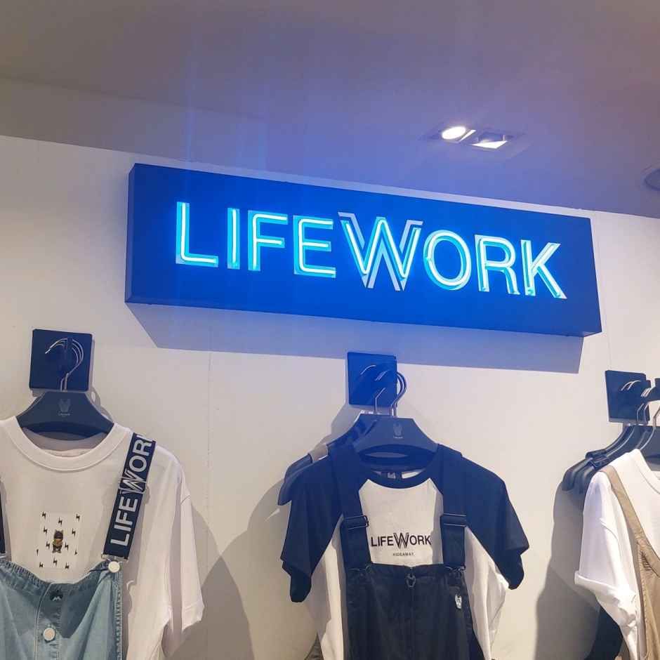 라이프워크 현대아울렛 가든파이브점