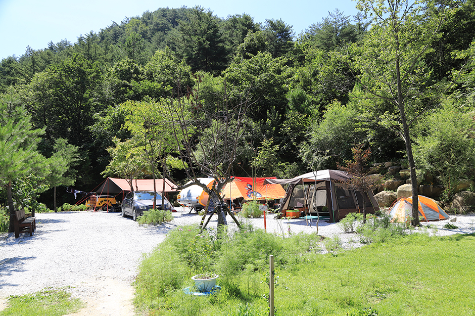 庭園ペンション キャンプ場