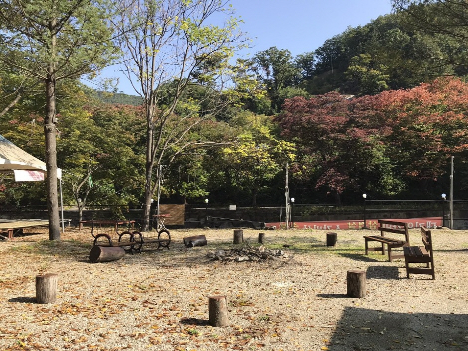 仙仙渓谷野営場