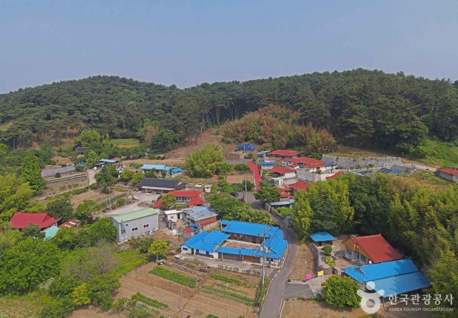 Hwangsae Village (Seocheon)