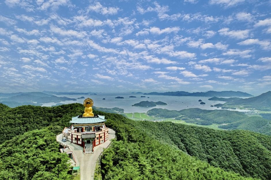 Munsuam Hermitage (Goseong)