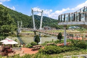 섬진강변 유원지