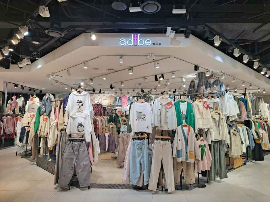 애드비 두타몰점