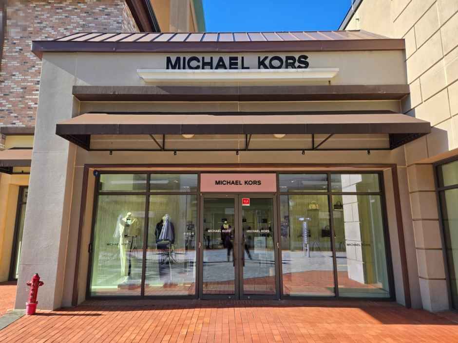 Michael Kors - Lotte Premium Outlets Giheung Branch [Tax Refund Shop](마이클코어스 롯데프리미엄아울렛 기흥점)