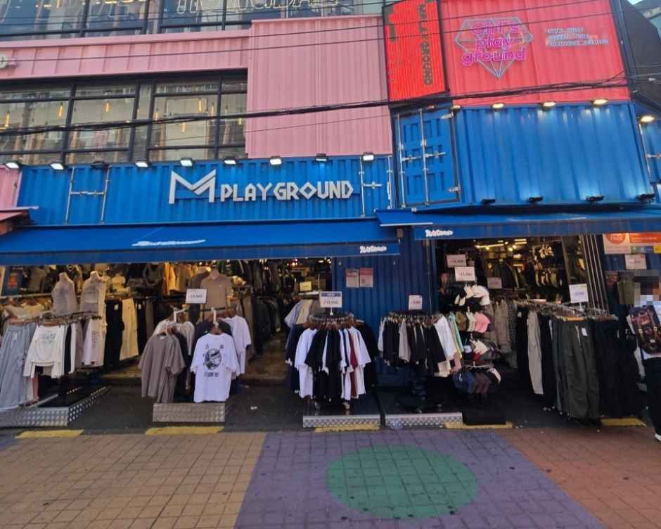 M Playground Hongdae No. 2 Branch [Tax Refund Shop](엠플레이그라운드 홍대2호점)