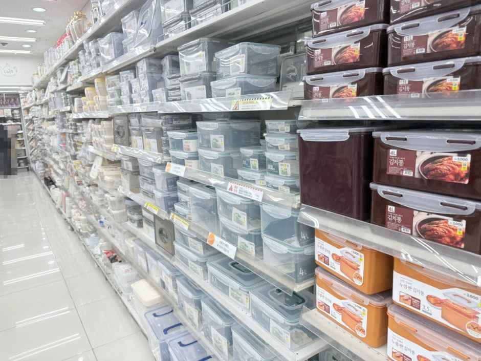 DAISO Dongdaemun Branch[Tax Refund Shop](다이소 동대문점)