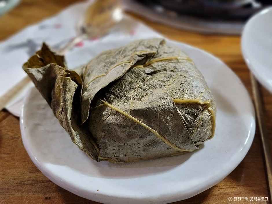 진천_농민쉐프의묵은지화련 (5).jpg