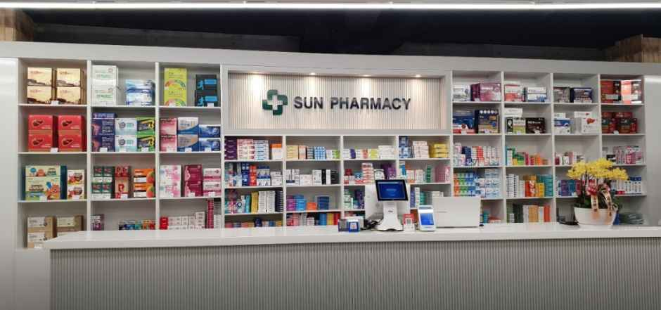 Myeongdong Sun Pharmacy[Tax Refund Shop](명동썬약국)