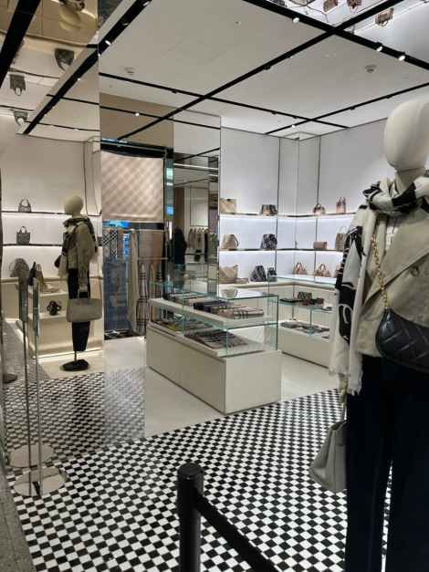 버버리 신세계백화점 타임스퀘어점