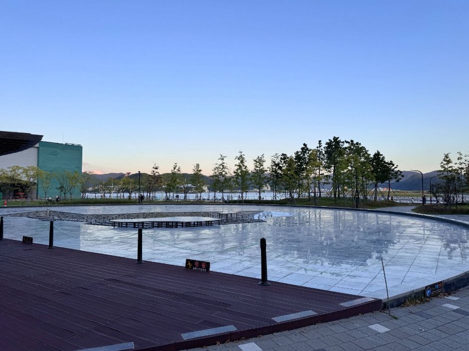 Masan Port Central Pier Park