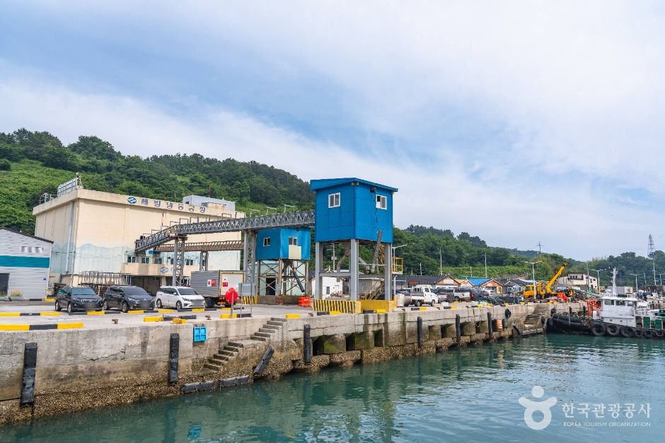 Naroedo Port