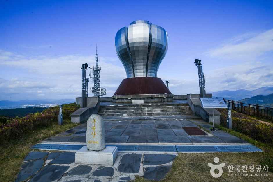 九峰山展望台