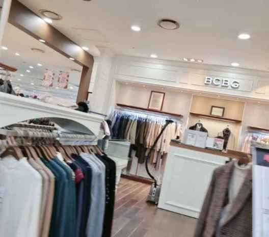 BCBG 엠백화점 춘천점