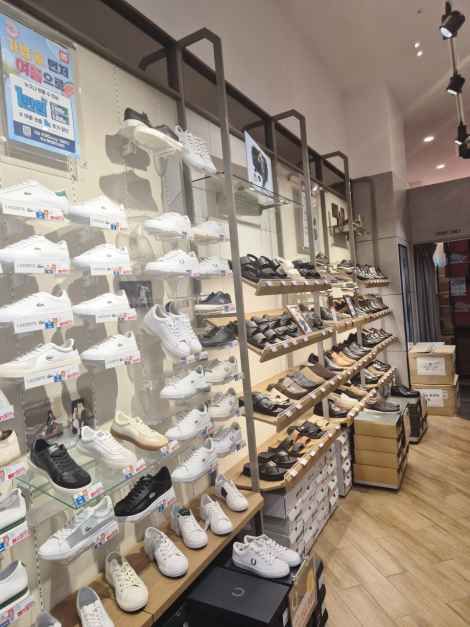 ABCマート ST ロッテプレミアムアウトレット 金海店
