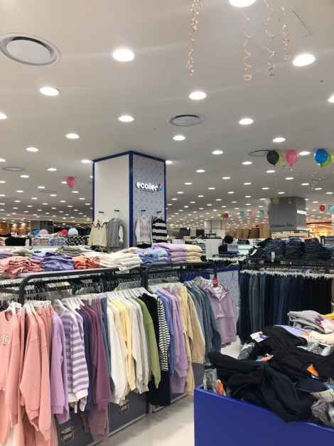 에꼴리에 모다아울렛 춘천점