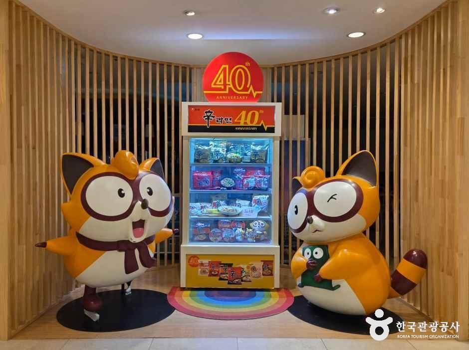 부산_동래_허심청_내부_4.jpg