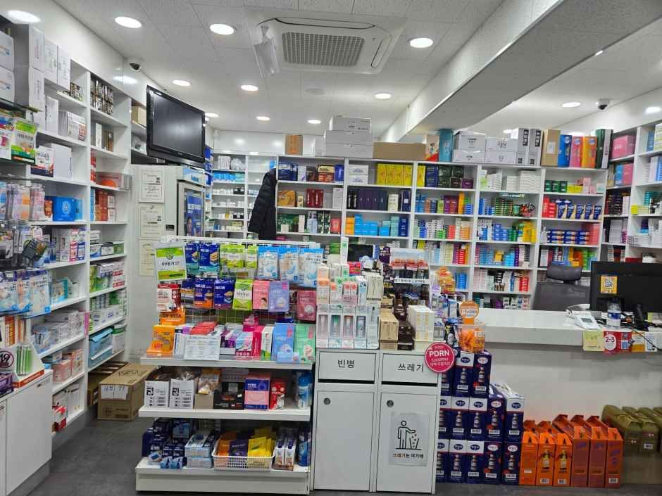 [事後免税店]シヌリ薬局(신우리약국)