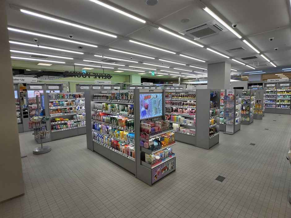 [事後免税店]Olive Young・イーマートヘウンデ（海雲台）店(올리브영 이마트해운대점)