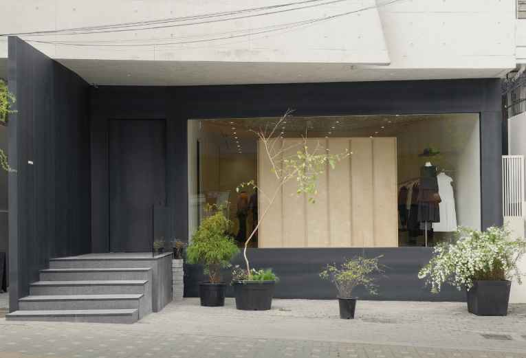 AMOMENTO Hannam Store [Tax Refund Shop](아모멘토 한남 스토어)