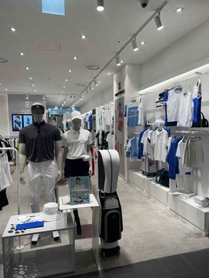 [事後免税店] W.ANGLE（ワイドアングル）・新世界サイモンプレミアムアウトレットプサン（釜山）店(와이드앵글 신세계사이먼프리미엄아울렛 부산점)