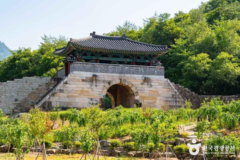 제천 덕주산성