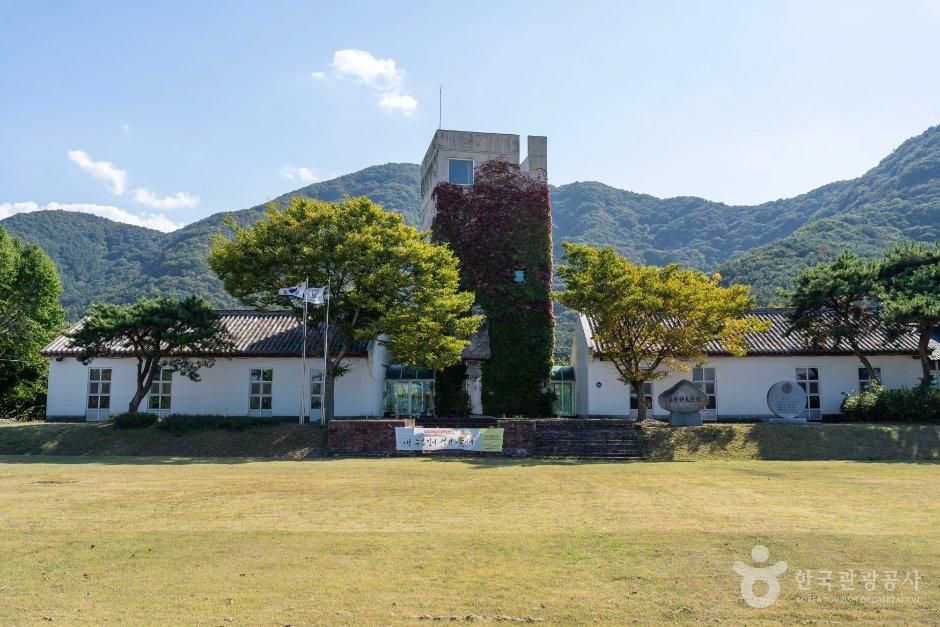 未堂诗文学馆