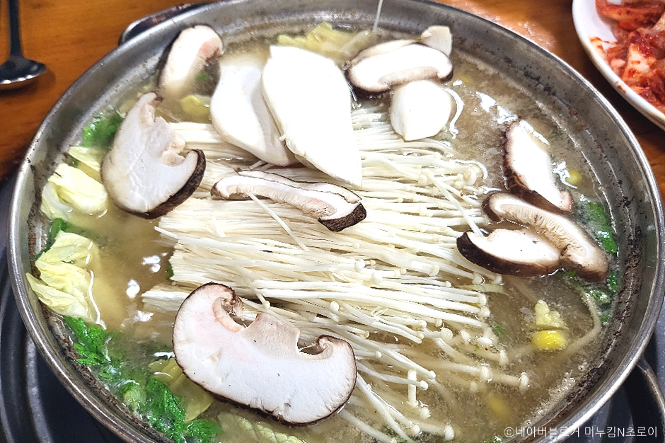 妈妈手刀切面