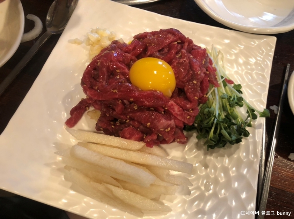 楊平韓牛村