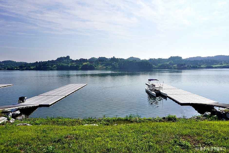 충주조정체험학교