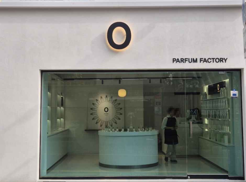 [事後免税店]Oファクトリー・インサ（仁寺）店(오팩토리 인사점)