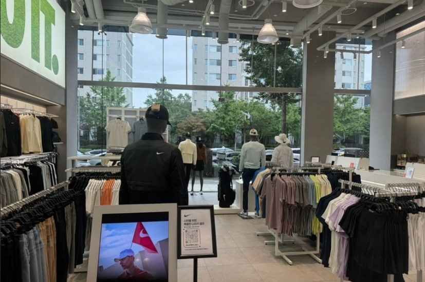 나이키골프 압구정 프리미엄점