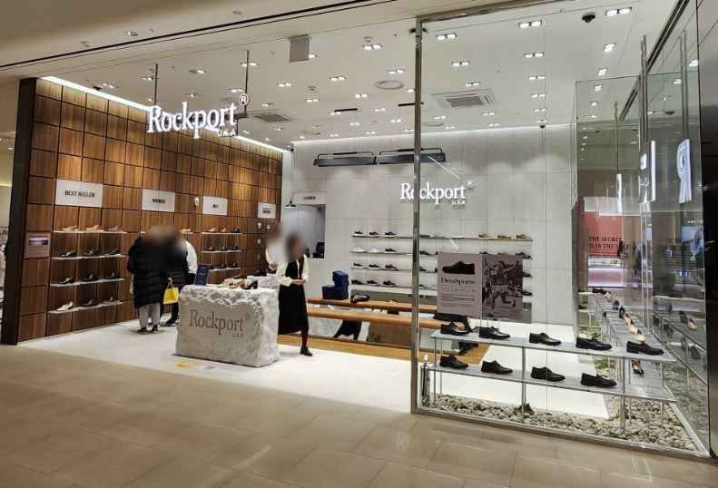 [事後免税店] ROCKPORT（ロックポート）・スターフィールドスウォン（水原）店(락포트 스타필드 수원점)