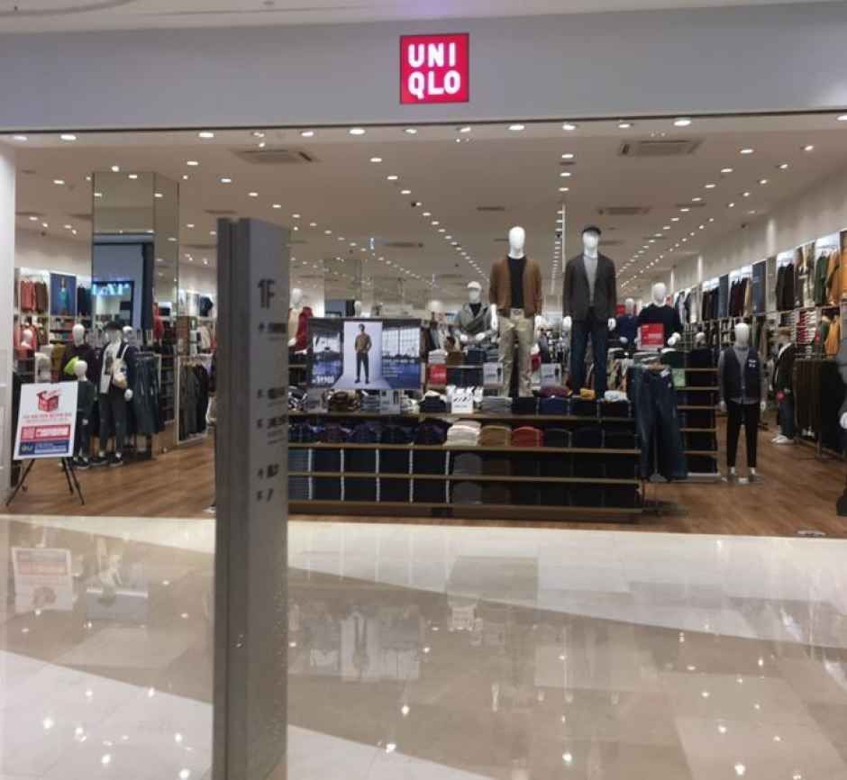 [事後免税店] ユニクロ・スターフィールドハナム（河南）店(유니클로 스타필드 하남점)