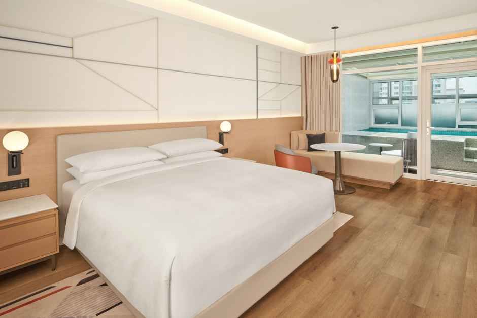 서울_더 링크 서울 트리뷰트 포트폴리오 호텔_Spa Suite King (1).jpg