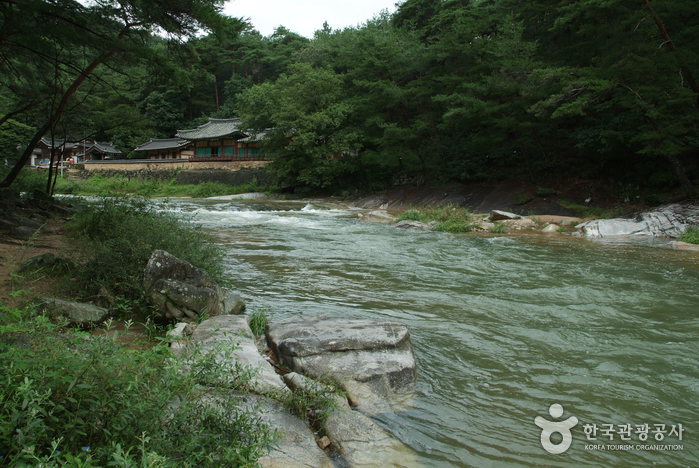 Seokcheongyegok Valley
