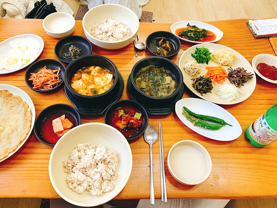 욕쟁이할머니보리밥