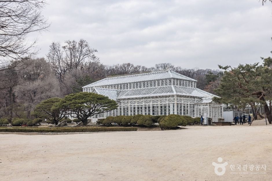 Changgyeonggung Great Greenhouse