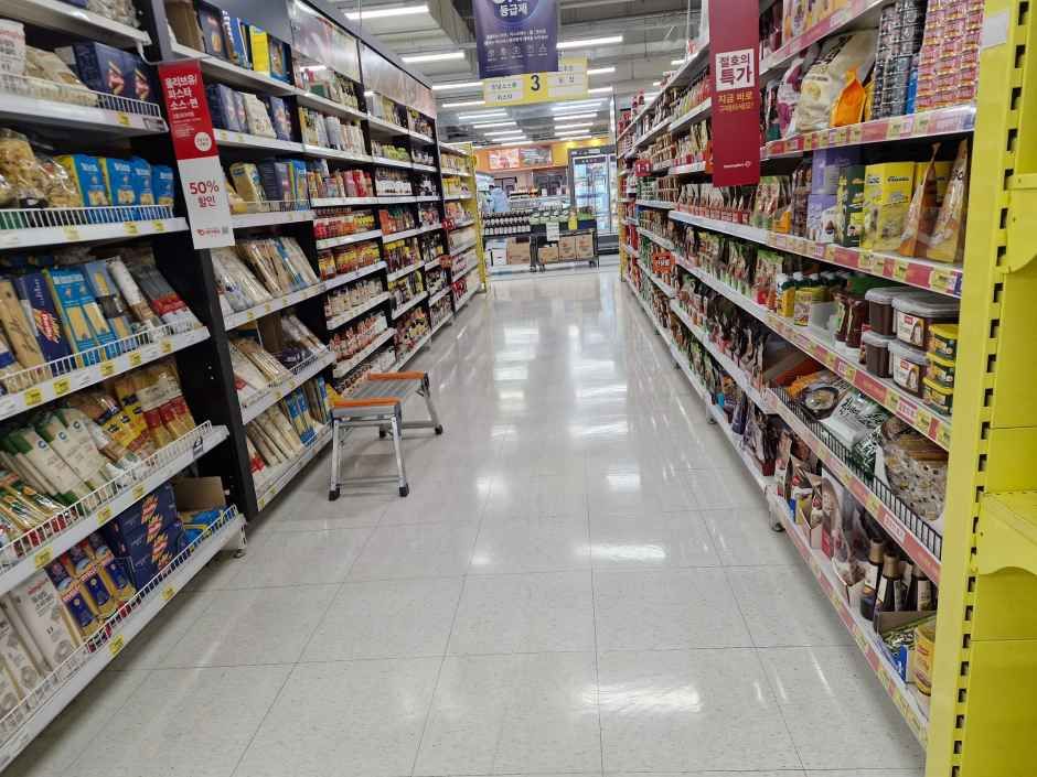 Homeplus - Gimpo Pungmu Branch [Tax Refund Shop](홈플러스 김포풍무점)